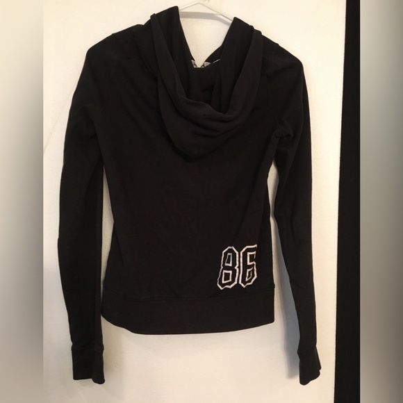 Sweatshirt - Picture 2 of 2